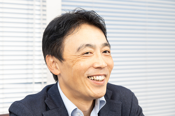 藤井孝一氏